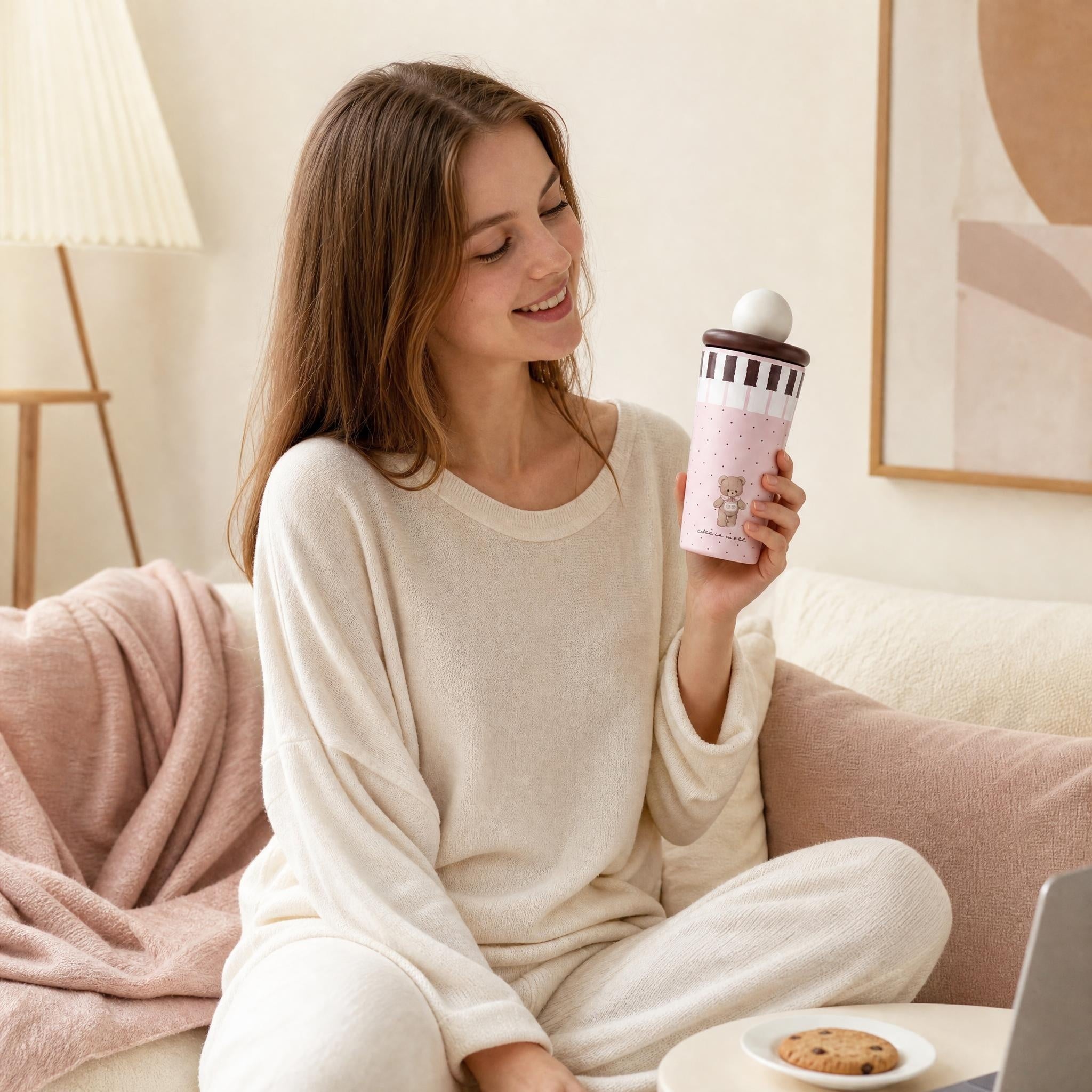 550ml.Adorable Bear & Piano Print Stainless Steel Tumbler. keeps hot & cold